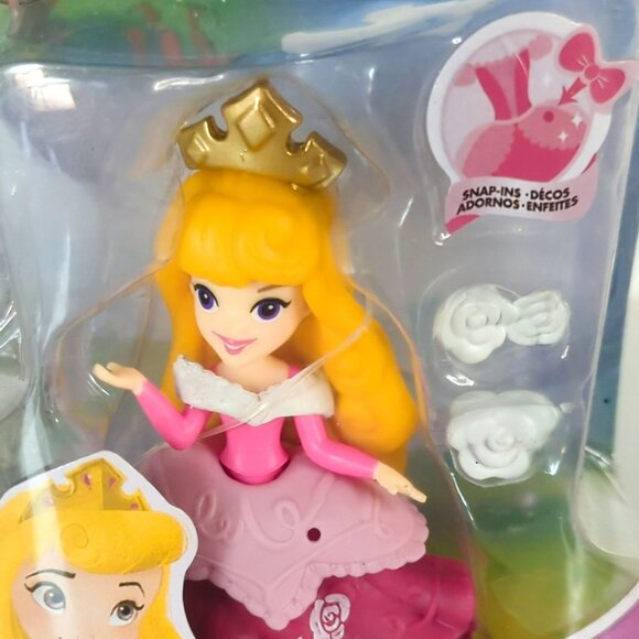 Disney Princess Little Kingdom Aurora Doll With Snap-In Accessories - Picture 3 of 3